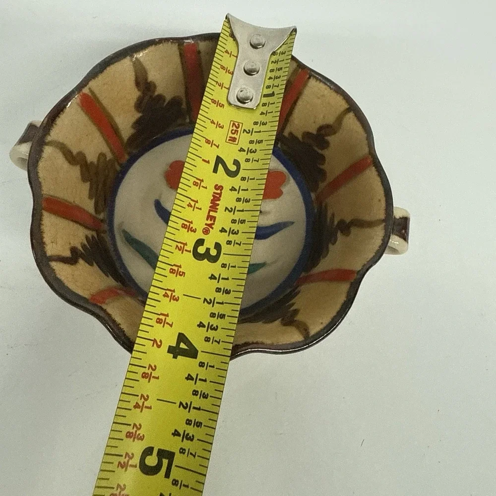 19th-century Jaspe bowl, hand-painted with a floral motif Made In‎ Japan Pottery